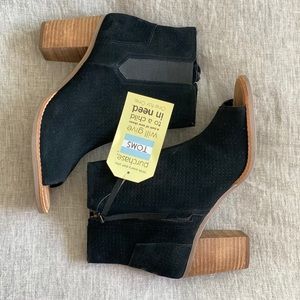 Toms Majorca Peep Toe Black Suede Booties